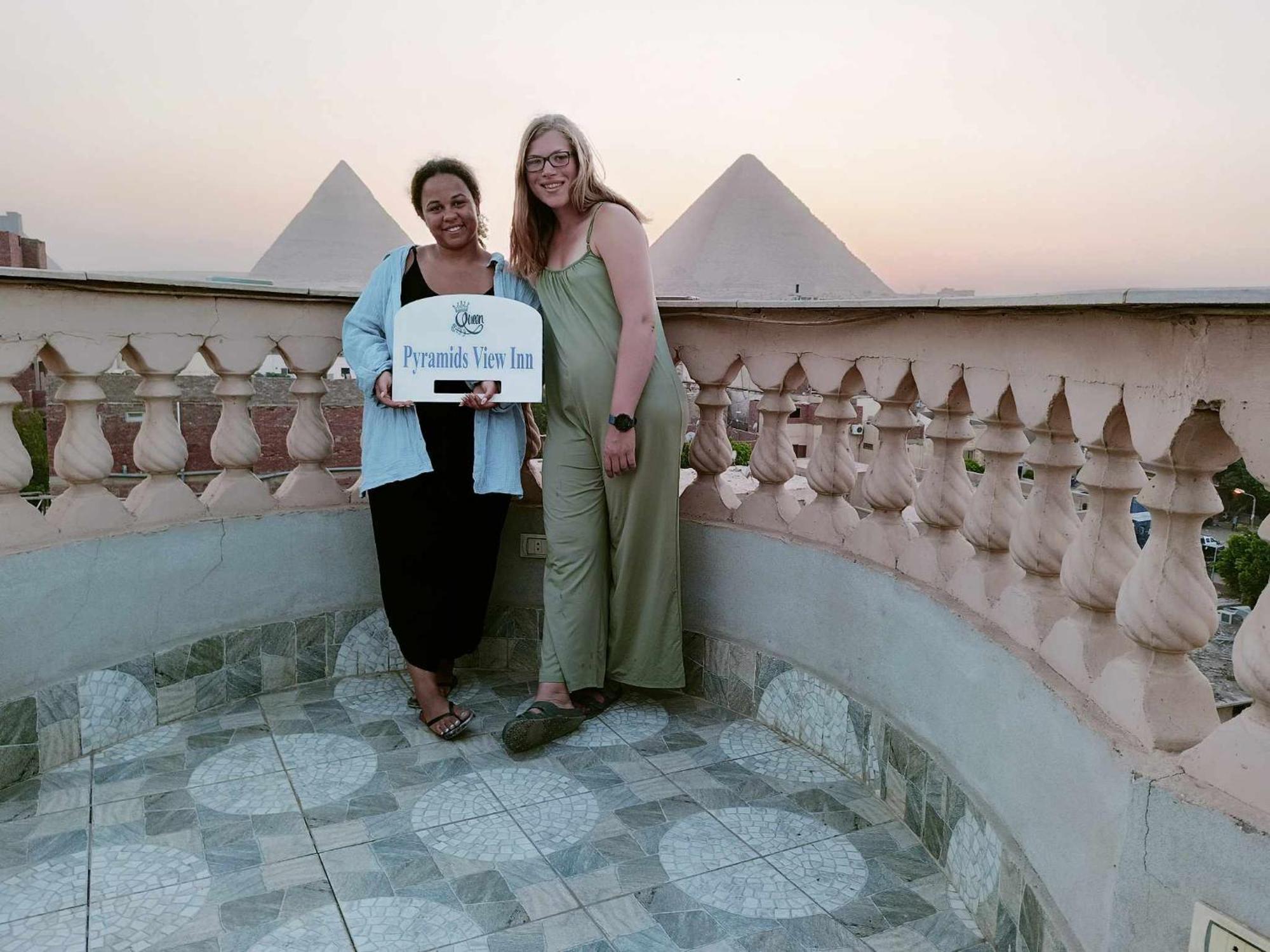 Queen Pyramids View Inn Kafrat al Jabal Exterior photo