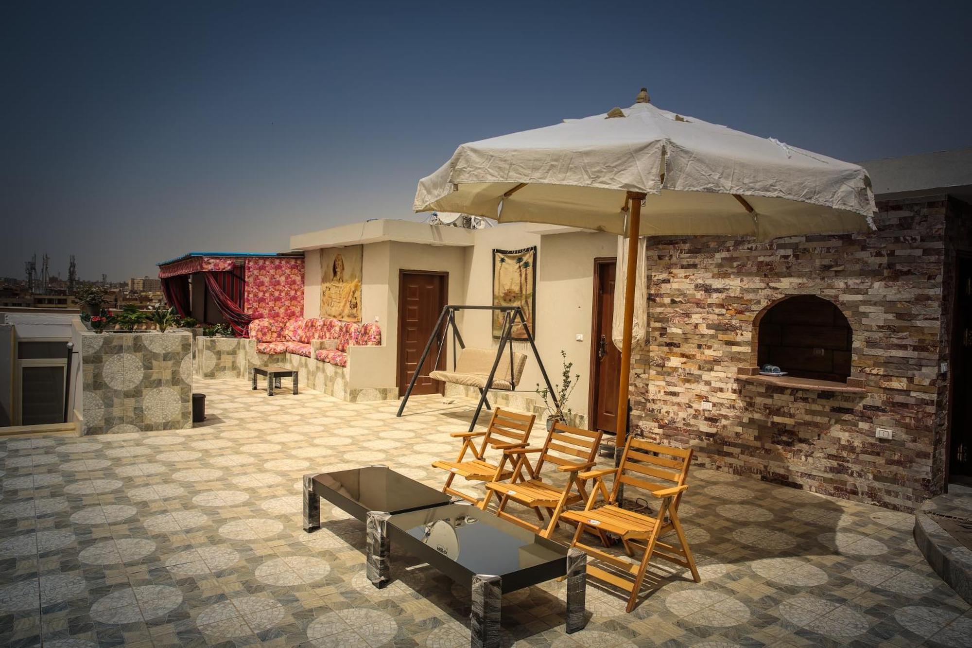 Queen Pyramids View Inn Kafrat al Jabal Exterior photo
