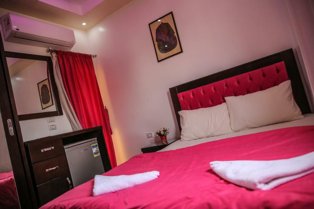Queen Pyramids View Inn Kafrat al Jabal Exterior photo